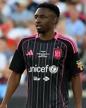 Tobi Brown